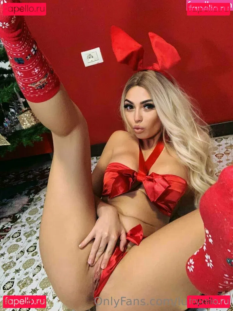 lucyming Onlyfans Photo Gallery 