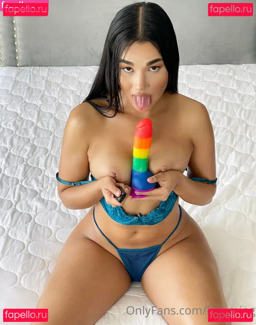 lucyming Onlyfans Photo Gallery 