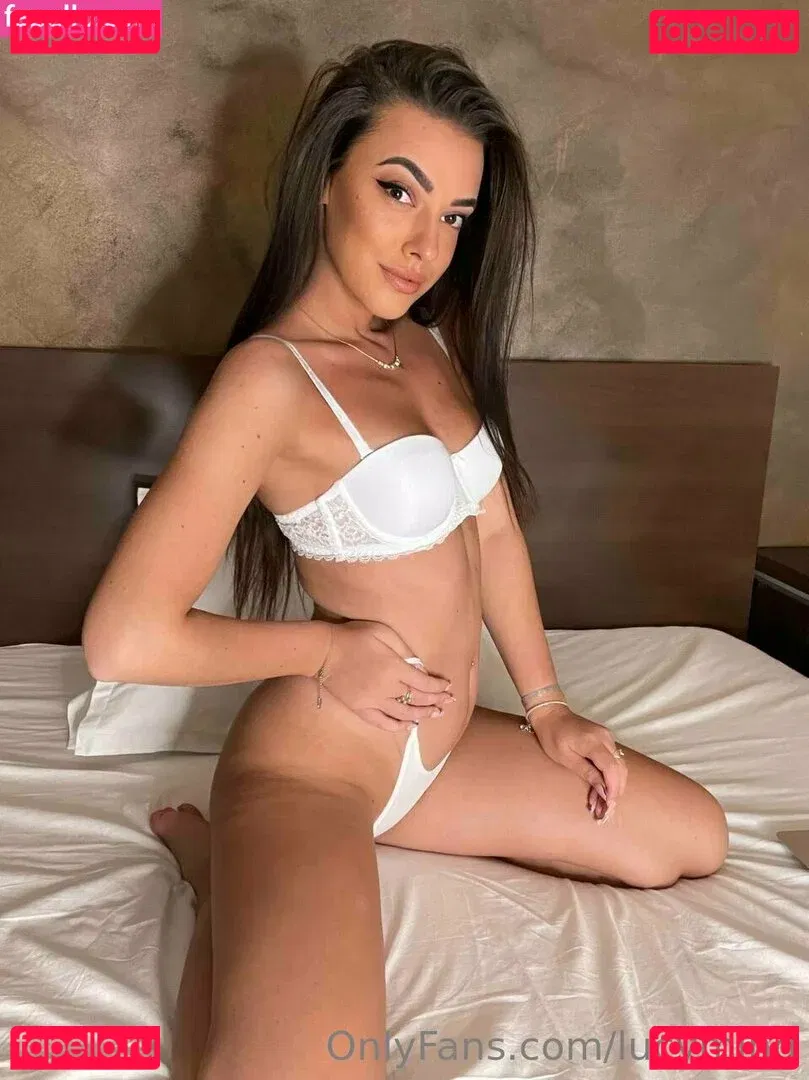 lucyming Onlyfans Photo Gallery 