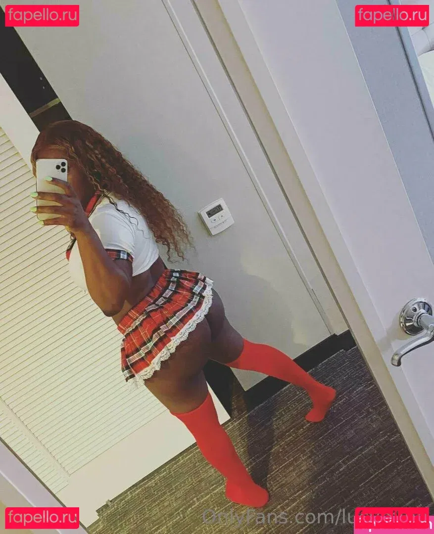 lucyming Onlyfans Photo Gallery 