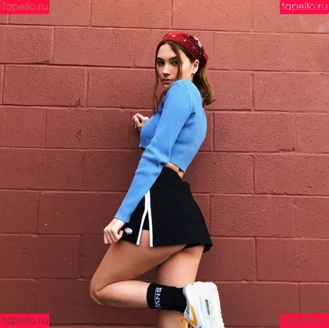 liittlekrissy Onlyfans Photo Gallery 