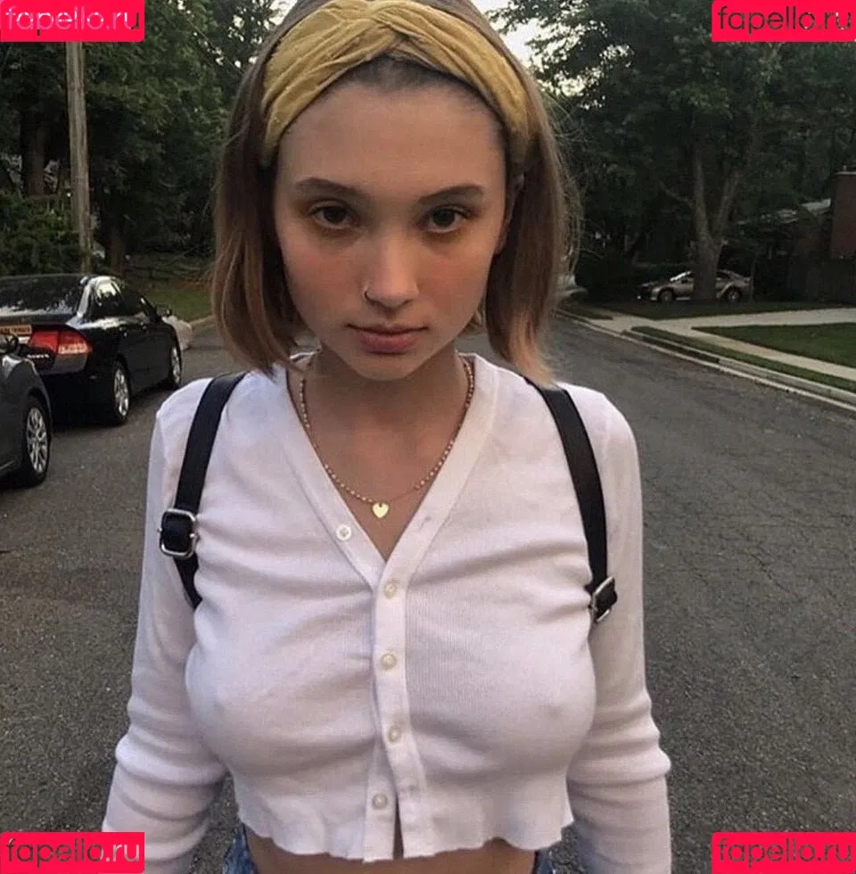 liittlekrissy Onlyfans Photo Gallery 