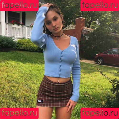 liittlekrissy Onlyfans Photo Gallery 