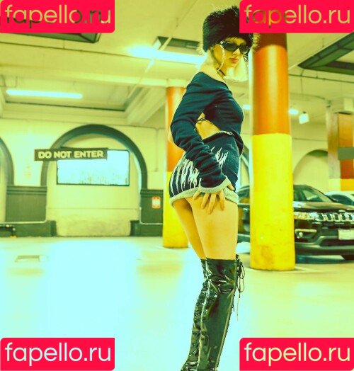 liittlekrissy Onlyfans Photo Gallery 