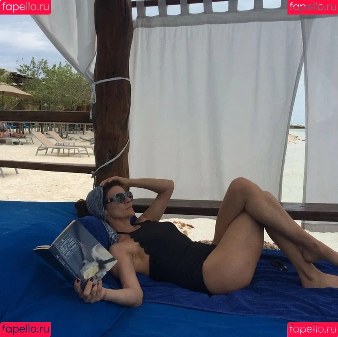 Michelle Gomez Onlyfans Photo Gallery 