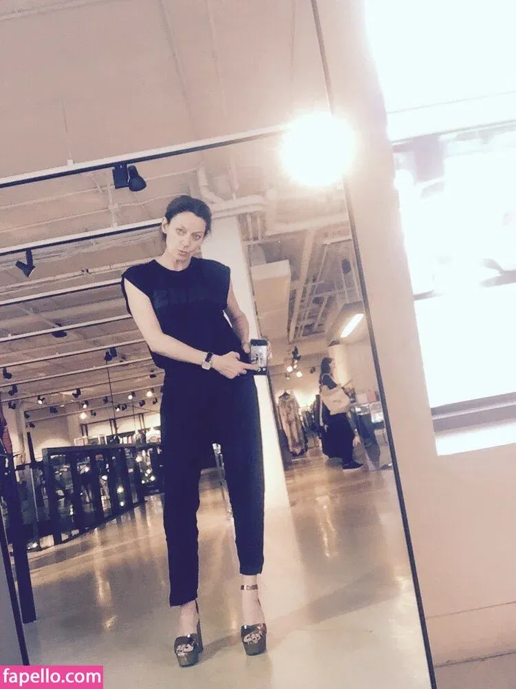 Michelle Gomez Onlyfans Photo Gallery 