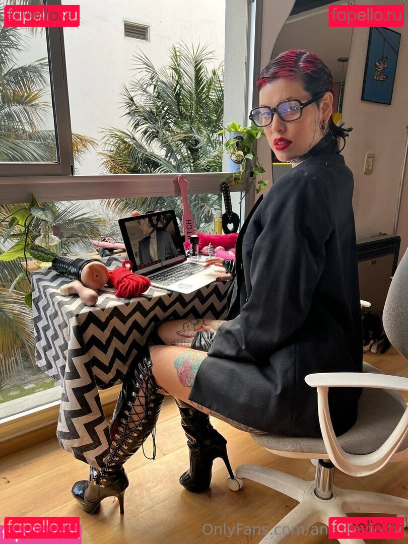 ana.devin.tv Nude Onlyfans Photo 13
