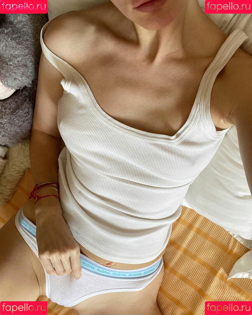 Bellolesya Onlyfans Photo Gallery 