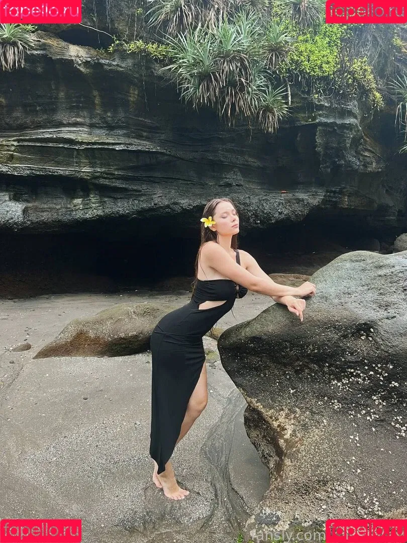 Kate Kuray Onlyfans Photo Gallery 