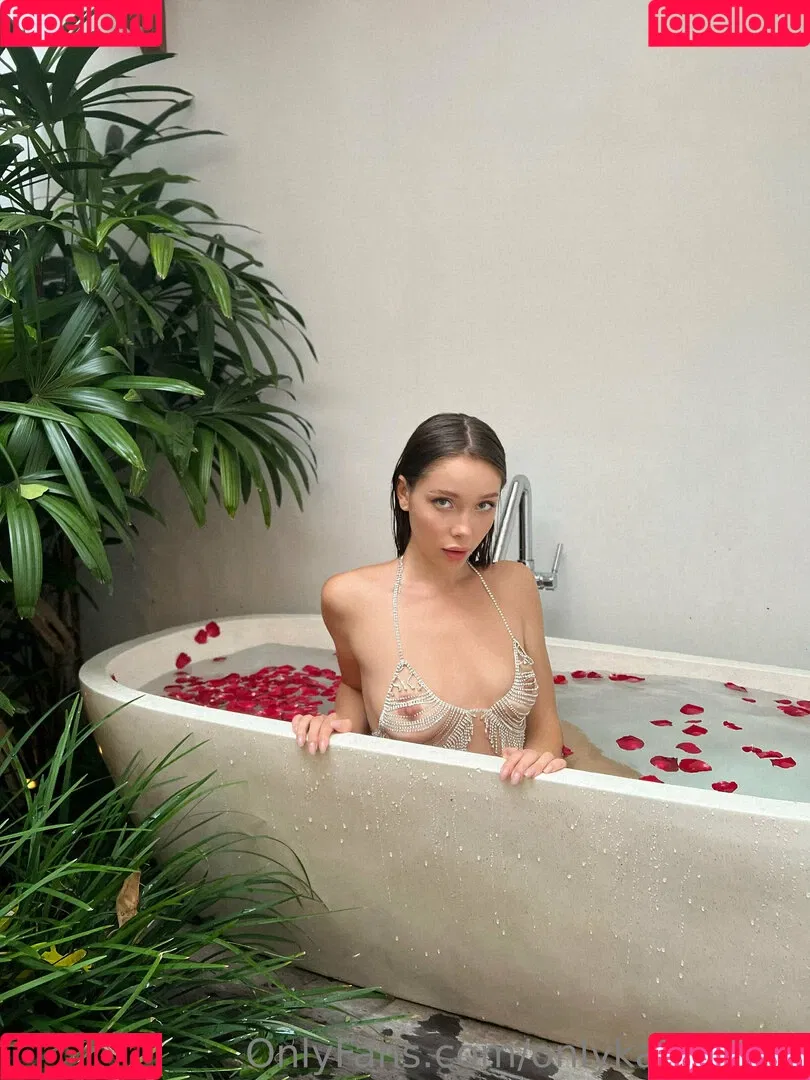 Kate Kuray Onlyfans Photo Gallery 