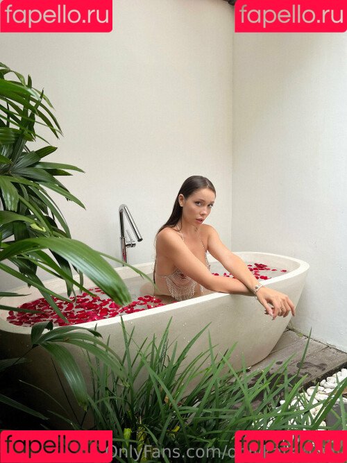 Kate Kuray Onlyfans Photo Gallery 