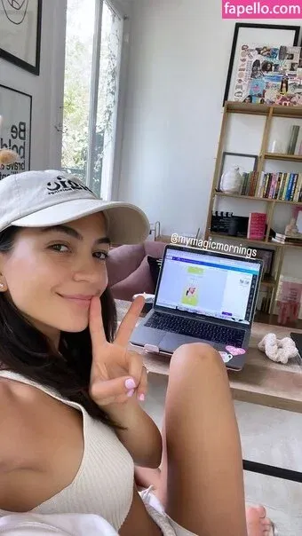 Natalee Linez Onlyfans Photo Gallery 