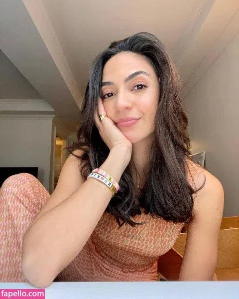 Natalee Linez Onlyfans Photo Gallery 