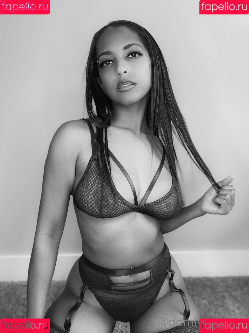 Domi Versailles Onlyfans Photo Gallery 