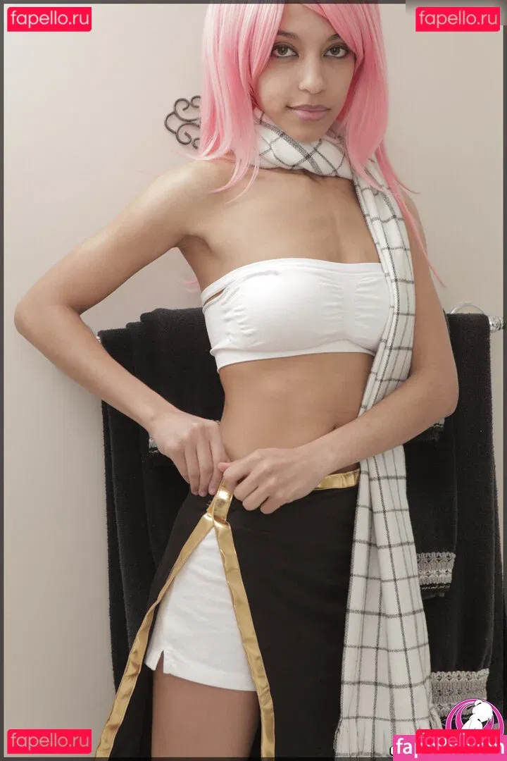 Domi Versailles Onlyfans Photo Gallery 