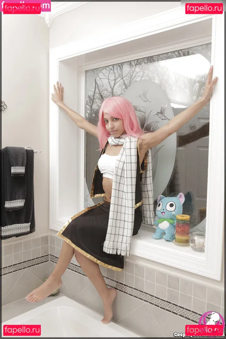 Domi Versailles Onlyfans Photo Gallery 