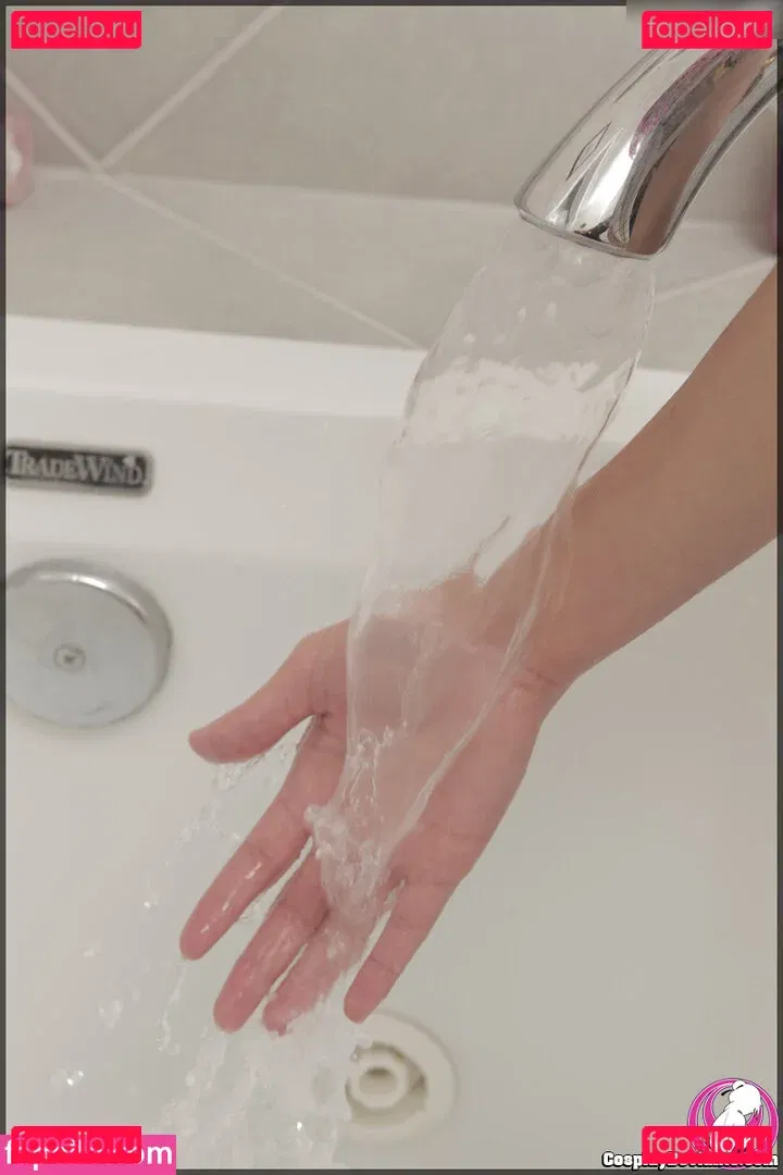 Domi Versailles Onlyfans Photo Gallery 