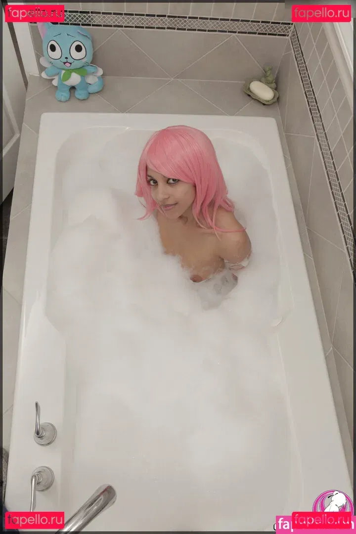 Domi Versailles Onlyfans Photo Gallery 