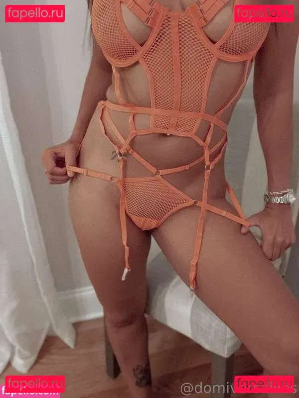 Domi Versailles Onlyfans Photo Gallery 