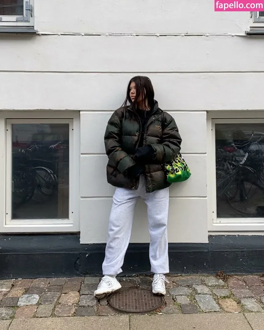 santa.luna Onlyfans Photo Gallery 