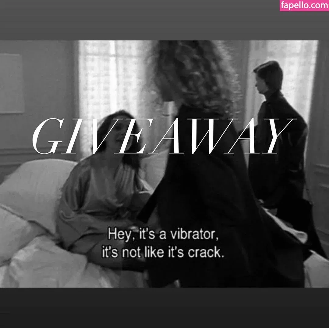 santa.luna Onlyfans Photo Gallery 