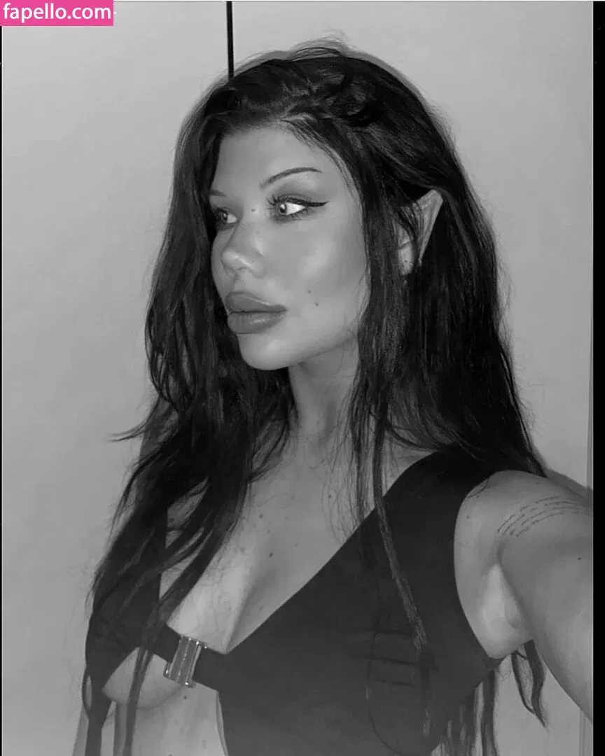 santa.luna Onlyfans Photo Gallery 