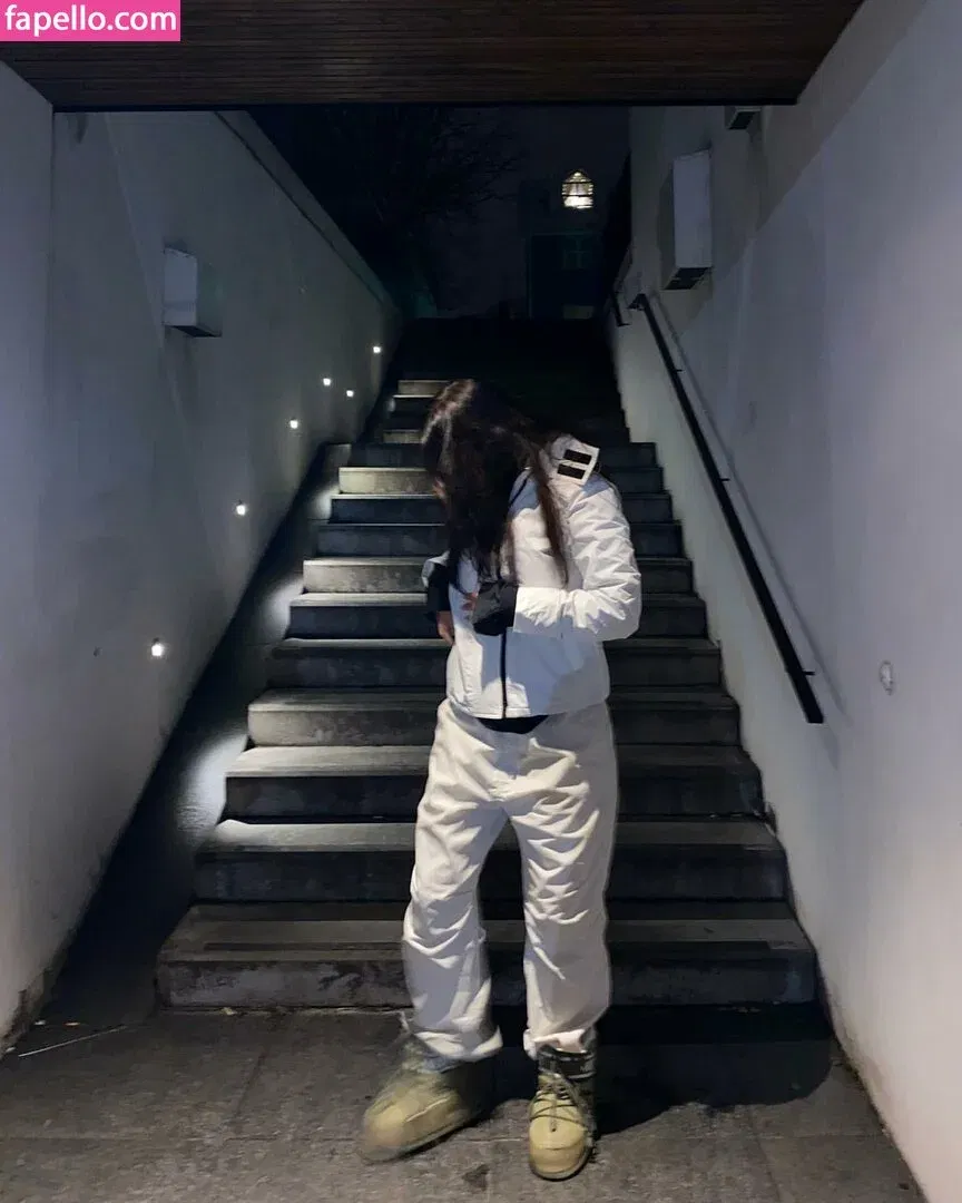 santa.luna Onlyfans Photo Gallery 