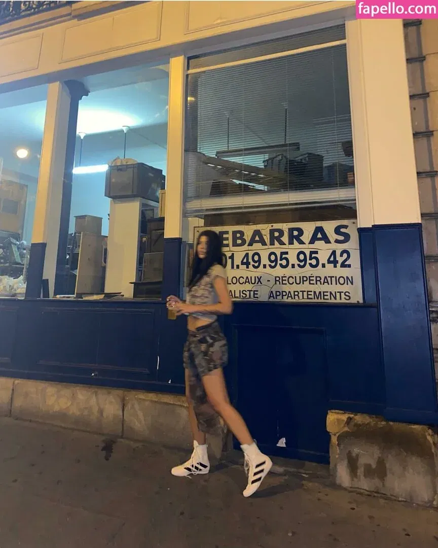 santa.luna Onlyfans Photo Gallery 