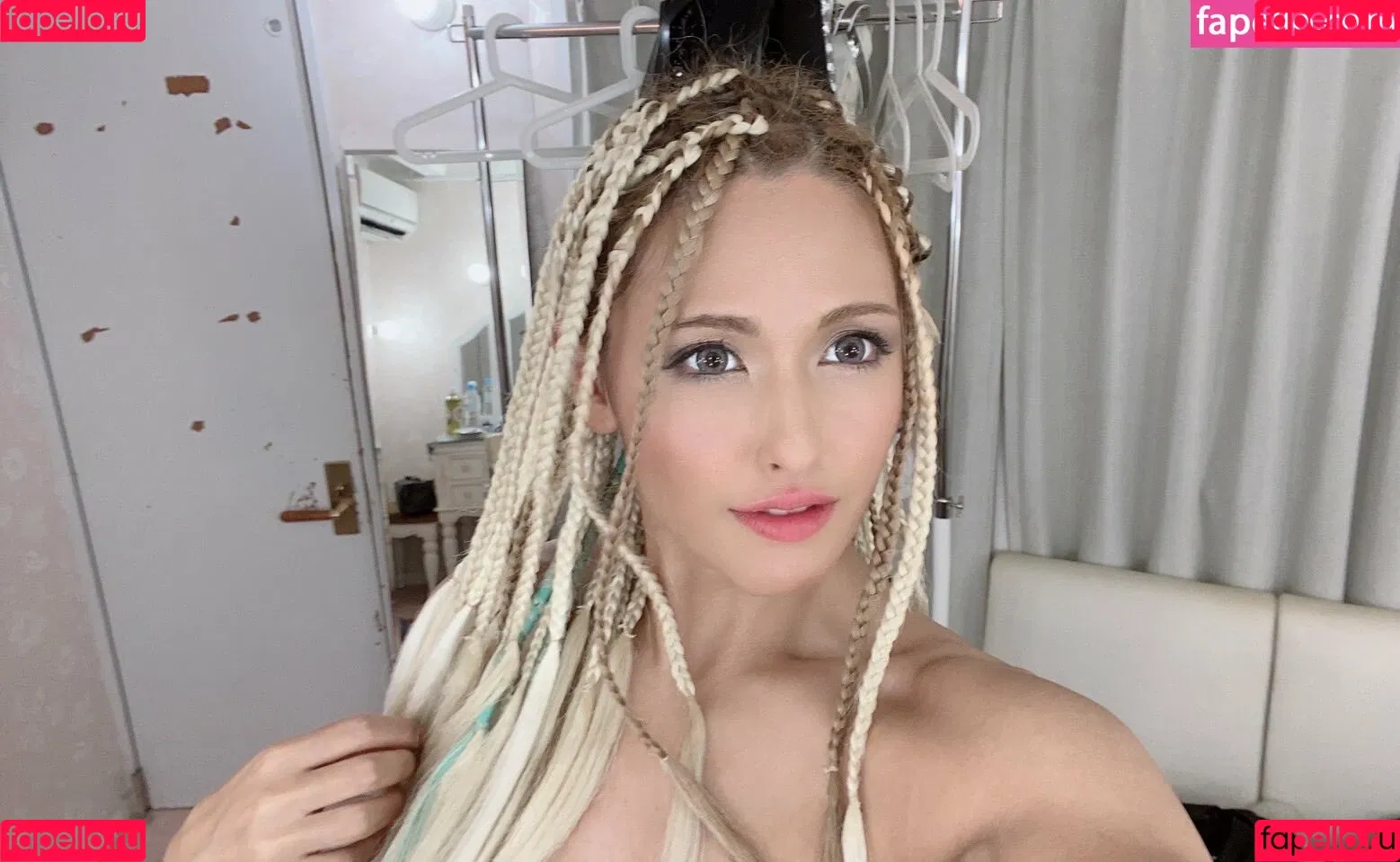 WomenJoshi Onlyfans Photo Gallery 