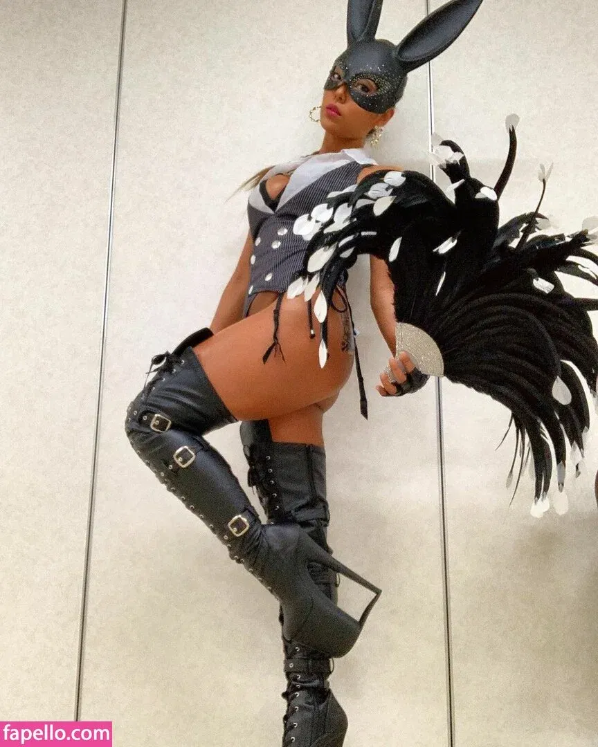 WomenJoshi Onlyfans Photo Gallery 