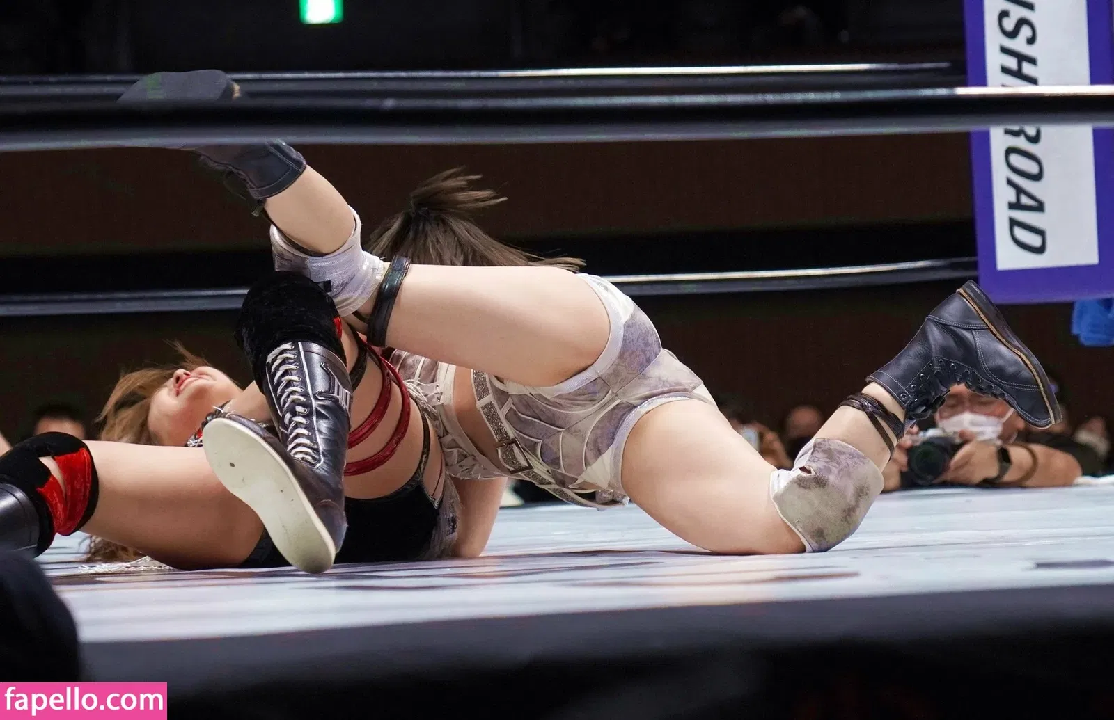 WomenJoshi Onlyfans Photo Gallery 