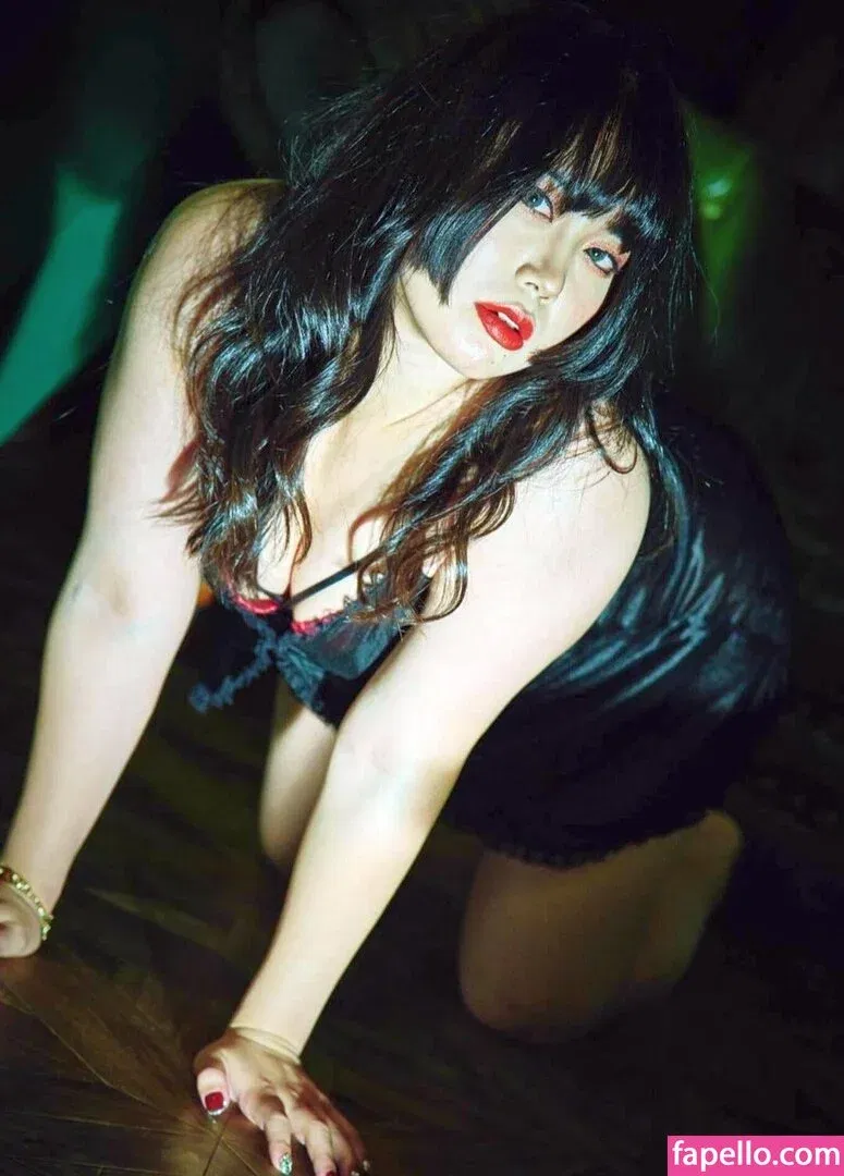 WomenJoshi Onlyfans Photo Gallery 