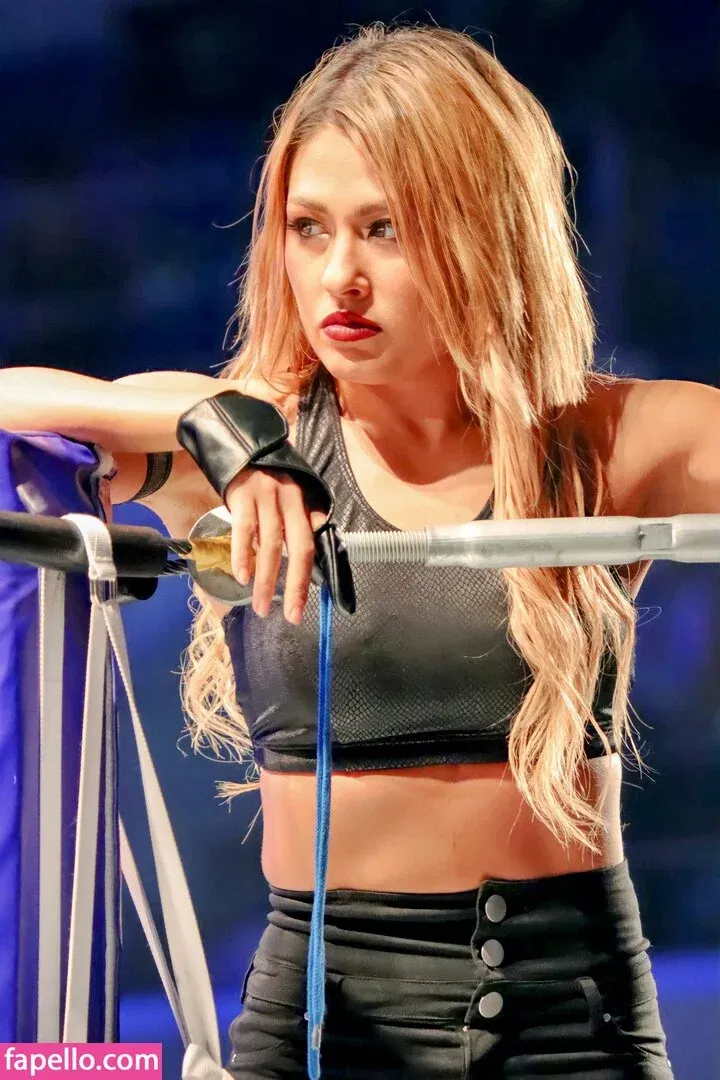 WomenJoshi Onlyfans Photo Gallery 