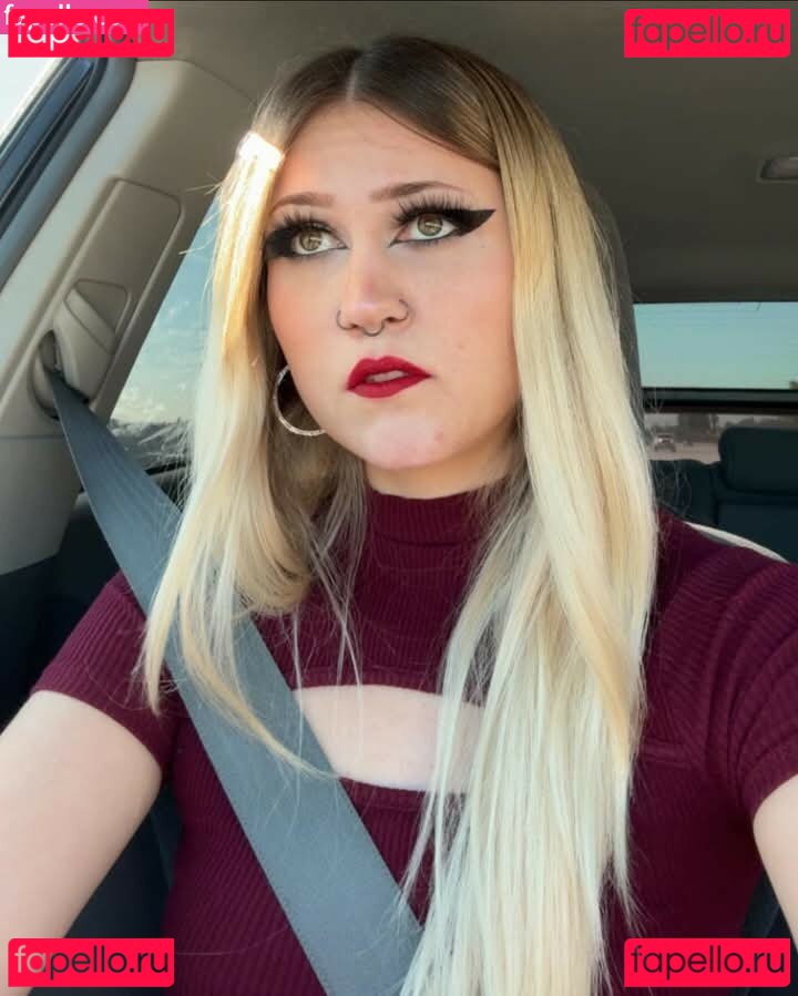 Left.fordread Nude Onlyfans Photo 94