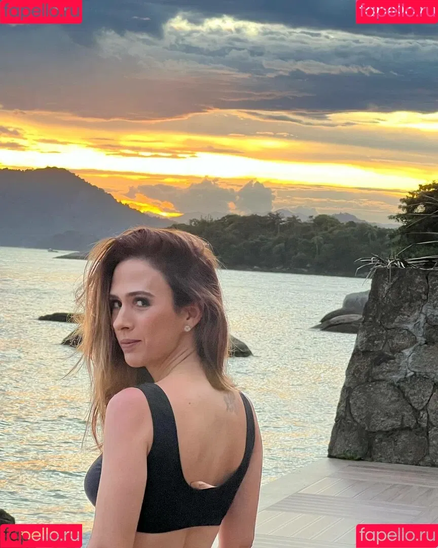 Tatá Werneck Onlyfans Photo Gallery 