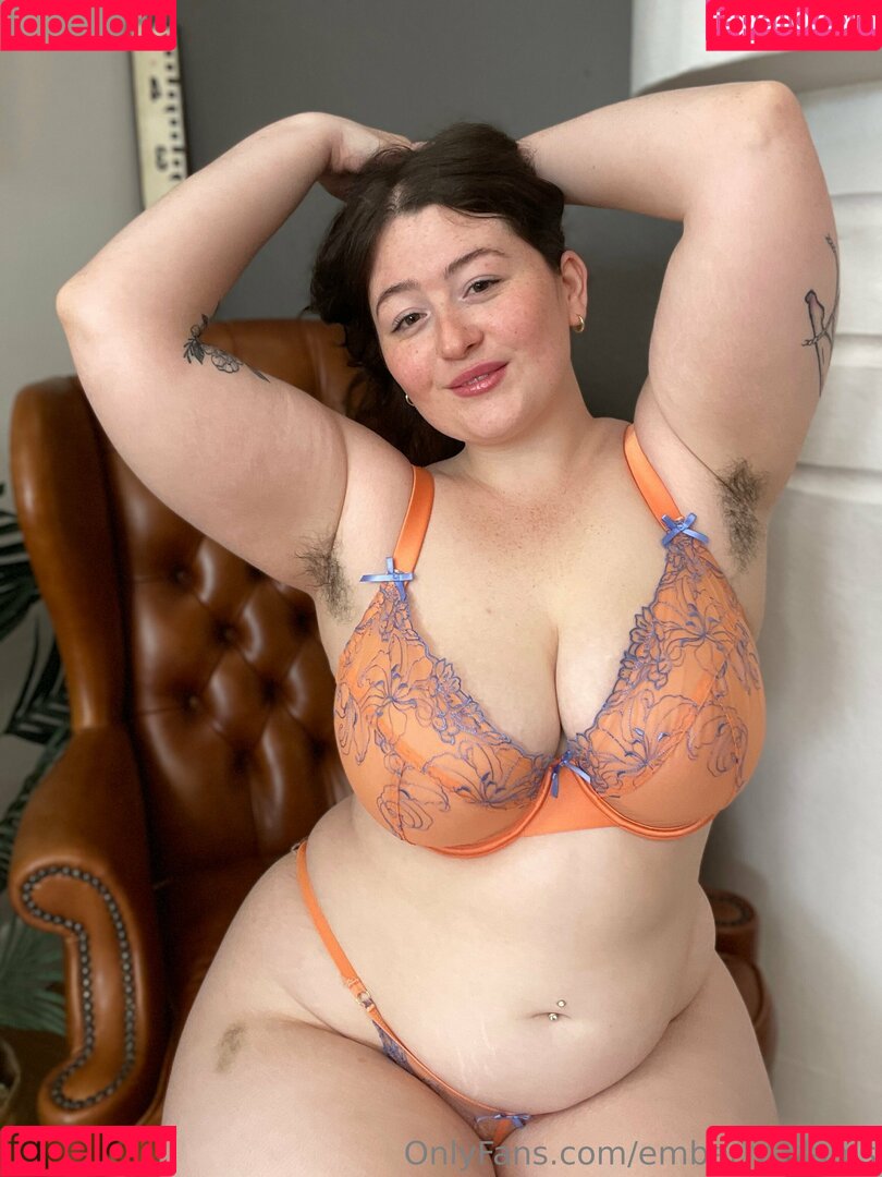 Emberly Adams Onlyfans Photo Gallery 