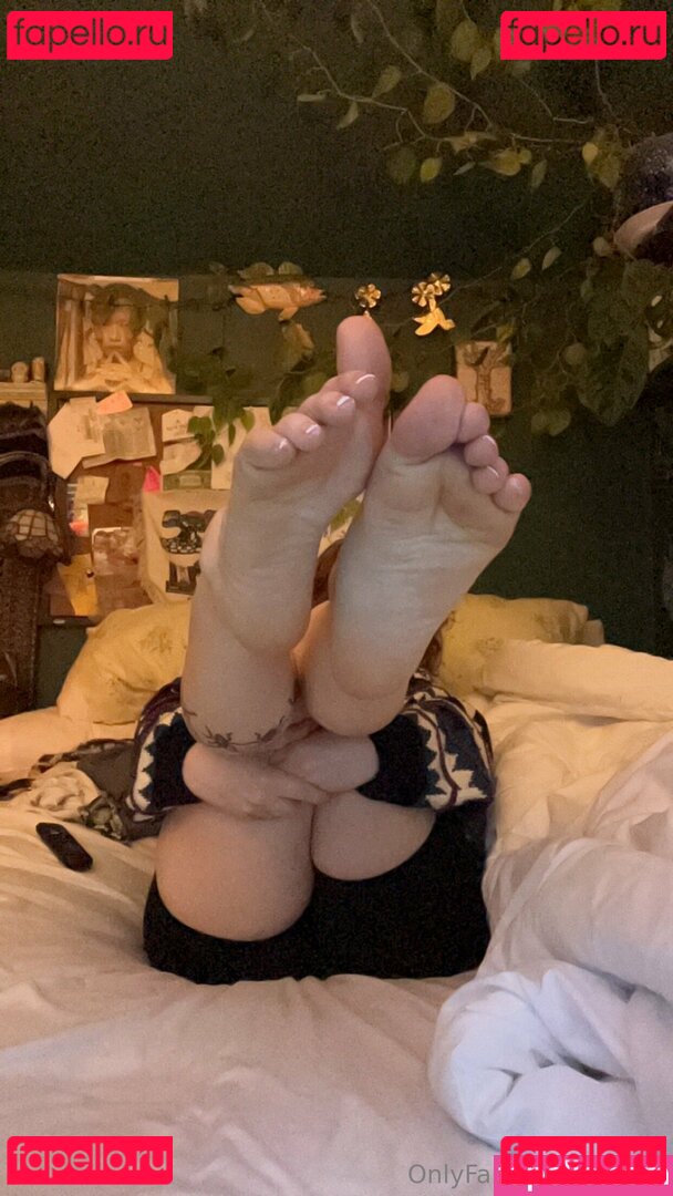fairiiie Nude Onlyfans Photo 11