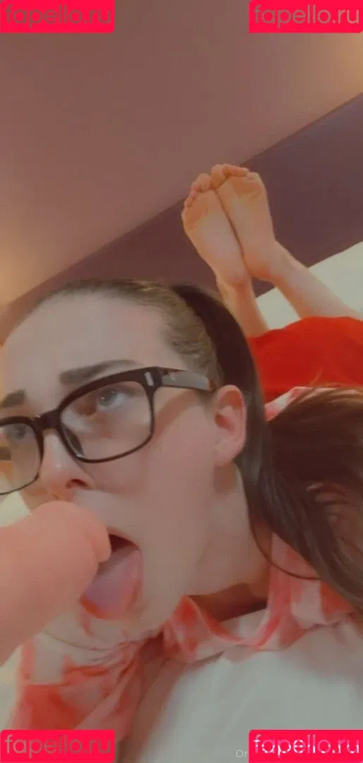 OnlyFloofs Onlyfans Photo Gallery 