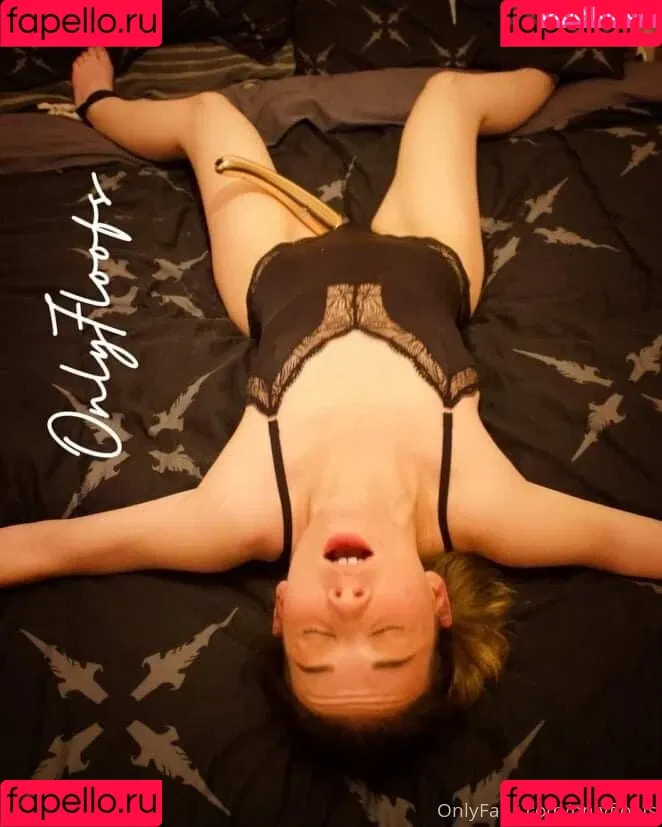 OnlyFloofs Onlyfans Photo Gallery 