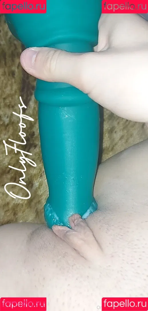 OnlyFloofs Onlyfans Photo Gallery 