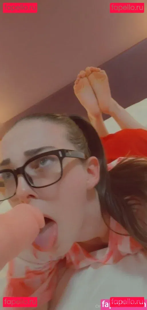 OnlyFloofs Onlyfans Photo Gallery 