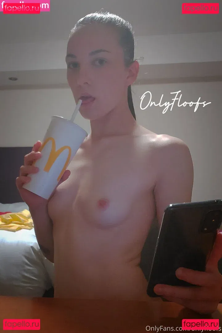 OnlyFloofs Onlyfans Photo Gallery 