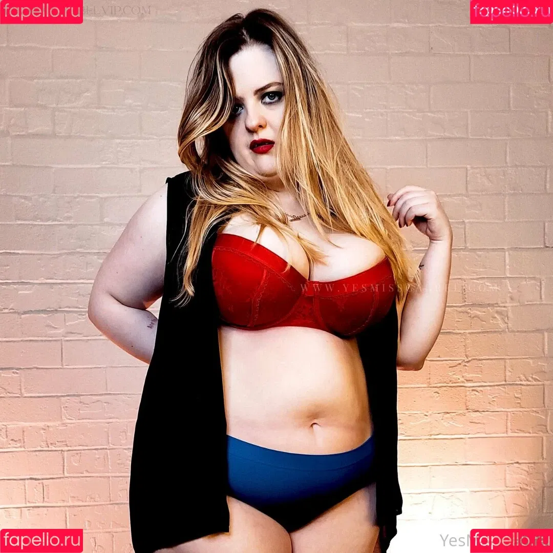yesmisscabrel Onlyfans Photo Gallery 