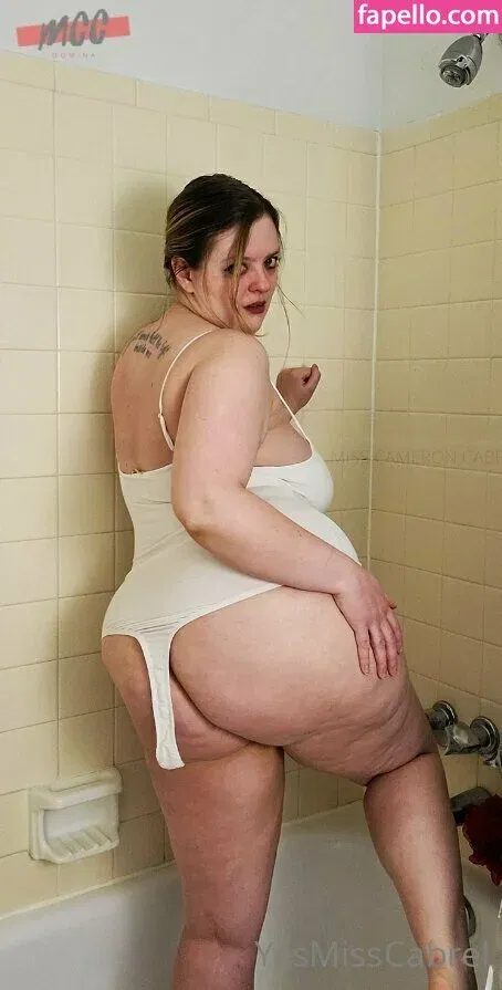 yesmisscabrel Onlyfans Photo Gallery 