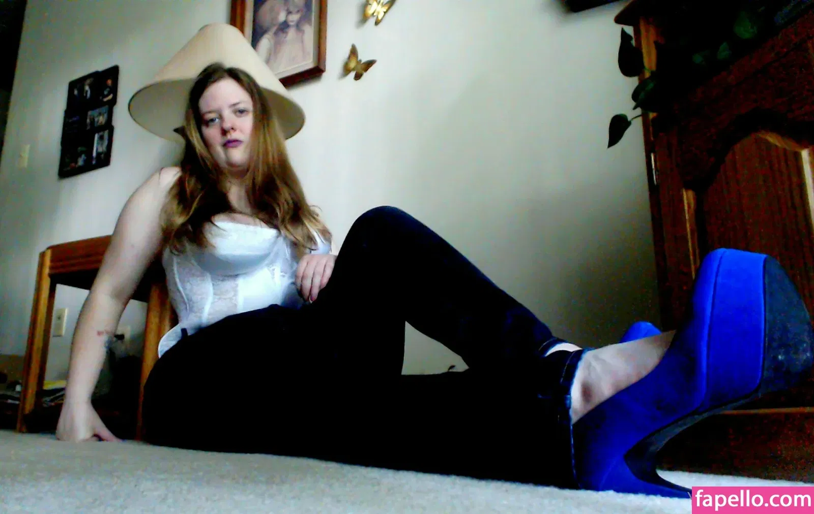 yesmisscabrel Onlyfans Photo Gallery 