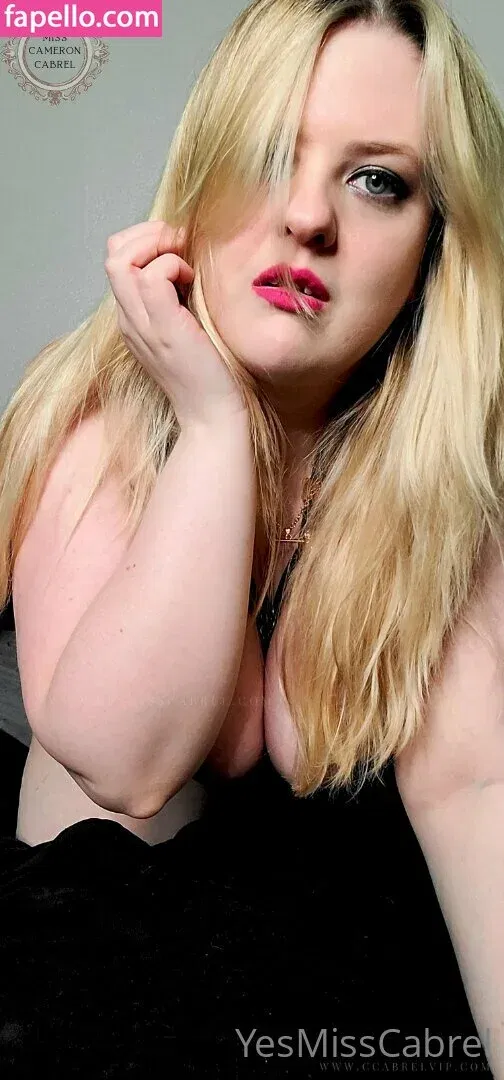 yesmisscabrel Onlyfans Photo Gallery 