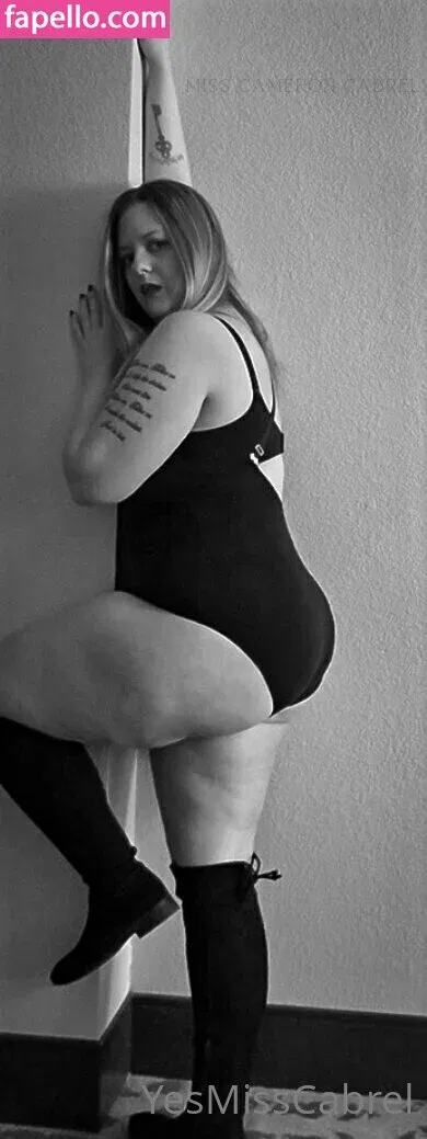 yesmisscabrel Onlyfans Photo Gallery 