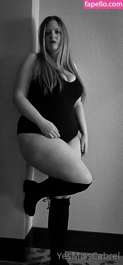 yesmisscabrel Onlyfans Photo Gallery 