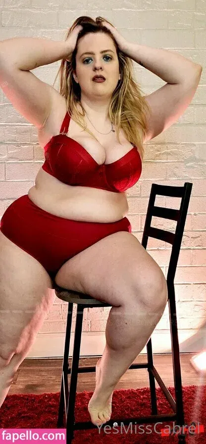 yesmisscabrel Onlyfans Photo Gallery 