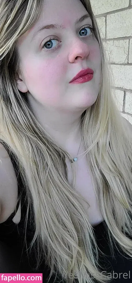 yesmisscabrel Onlyfans Photo Gallery 